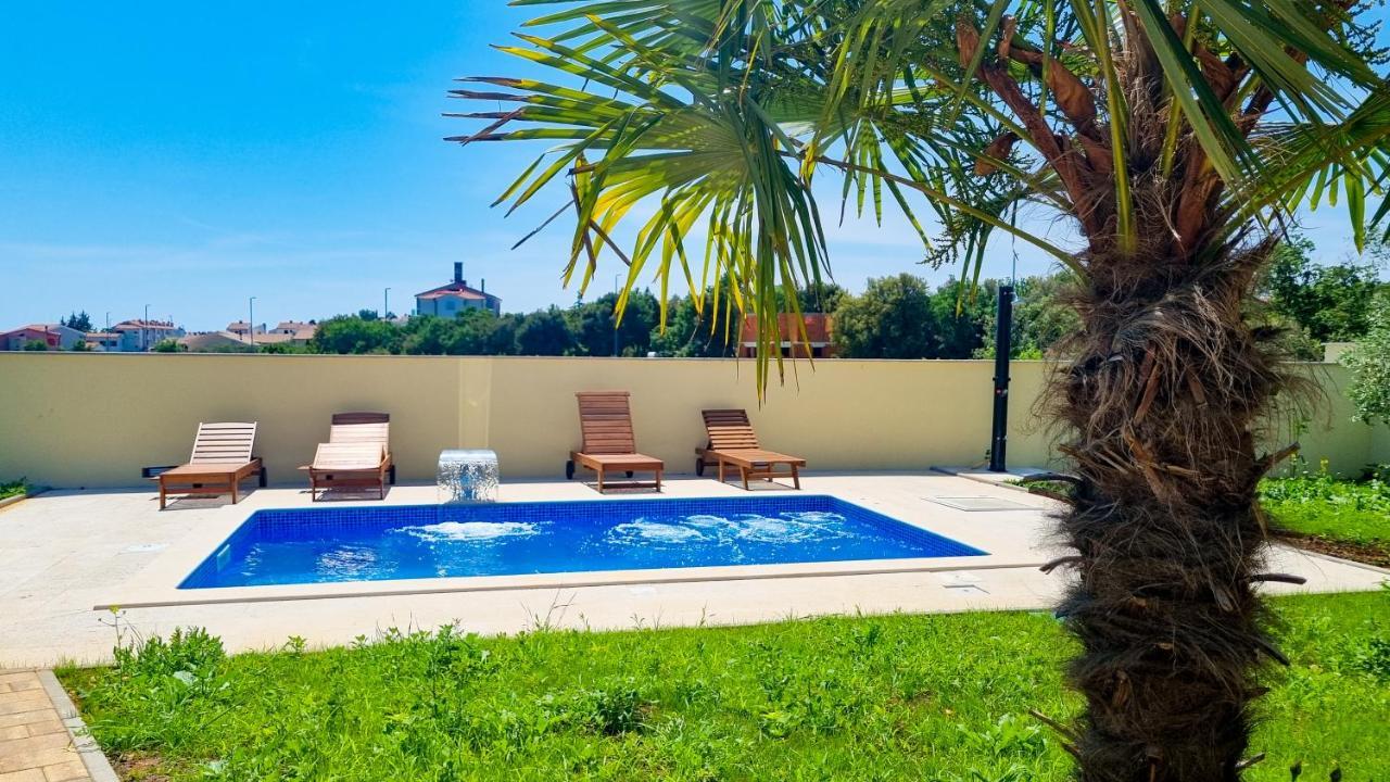 Holiday Home - Istrian Dream With Swimming Pool ペロイ エクステリア 写真